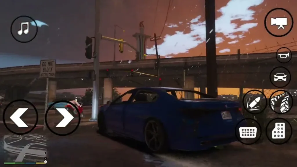 GTA V Android gameplay showing realistic open-world graphics and vehicles on Los Santos streets