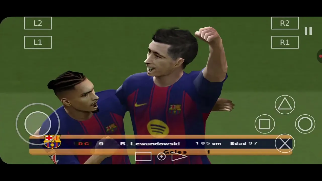 efootball pes 2026 ps2 match action showing realistic passing and player movement